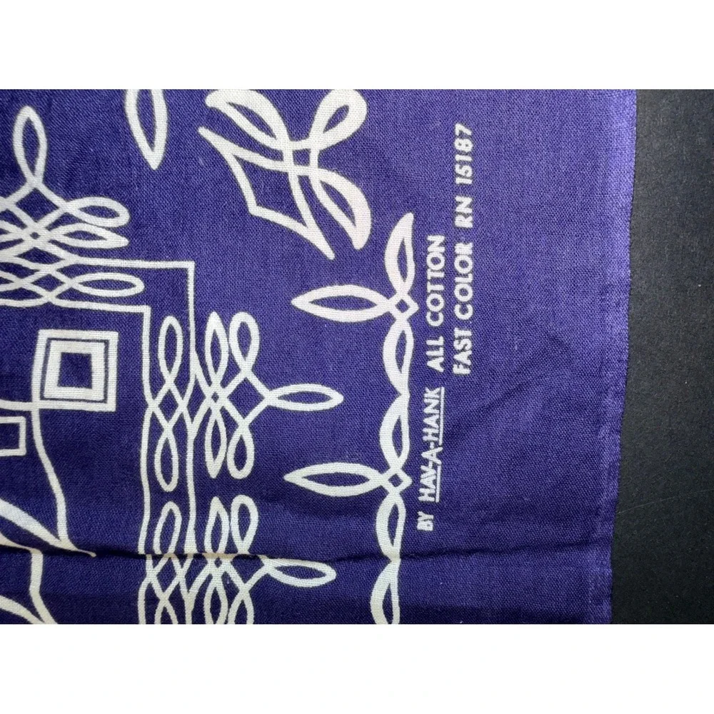 Hav-A-Hank‎ Cotton Bandana Geometric Scrollwork Square Scarf RN 15187 USA